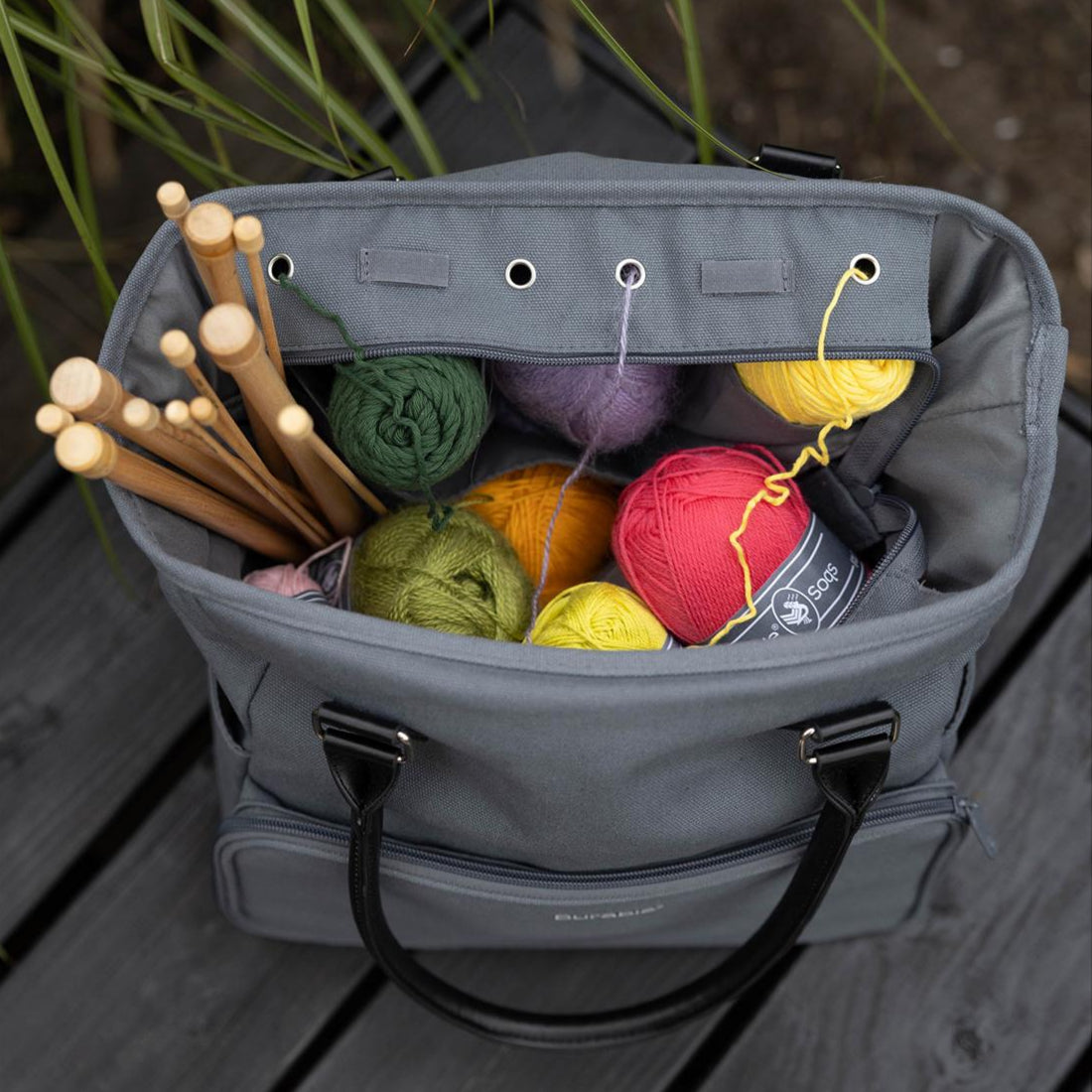 Durable handcraft shopper