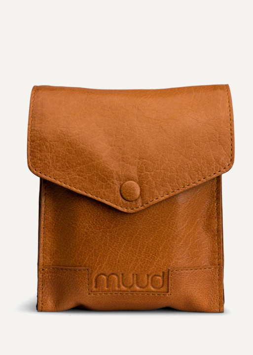 muud Betina needle case